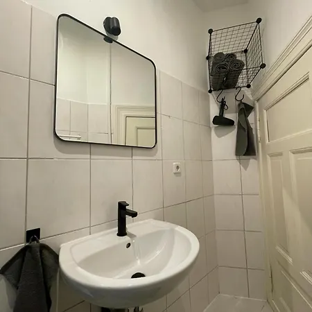 Perla Bratislavy Samostatne Odbavenie Daire *