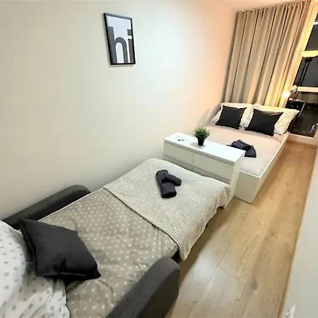 Perla Bratislavy Samostatne Odbavenie Daire *